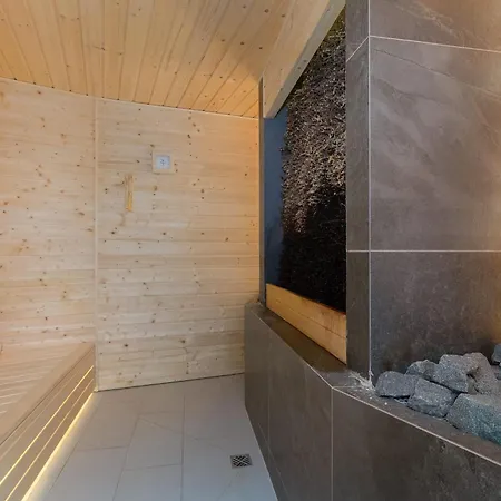 Pinea 110 - Basen, Sauna, Jacuzzi W Cenie Pobytu - Bezpośredni Widok Na Morze - Easy - Rent *
